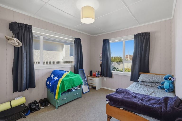 Photo of property in 1 Ure Street, Windsor, Invercargill, 9810