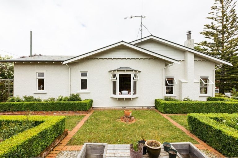 Photo of property in 163 West Street, Feilding, 4702