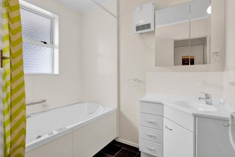 Photo of property in 878 Oeo Road, Auroa, Hawera, 4678