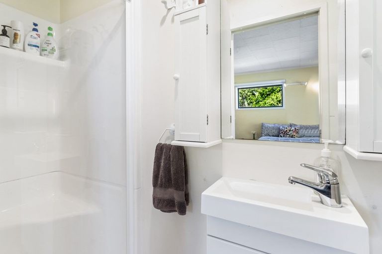 Photo of property in 290 Taylor Road, Waimauku, 0882