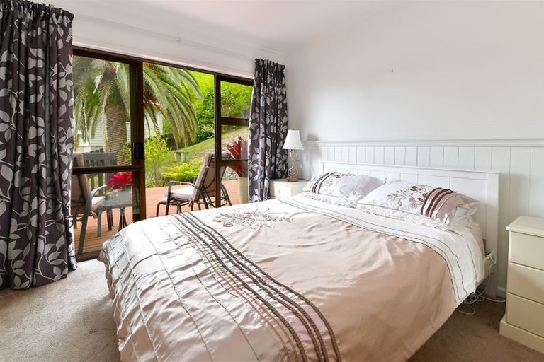 Photo of property in 66b The Circle, Manly, Whangaparaoa, 0930