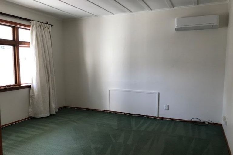 Photo of property in 64 Park Road, Miramar, Wellington, 6022