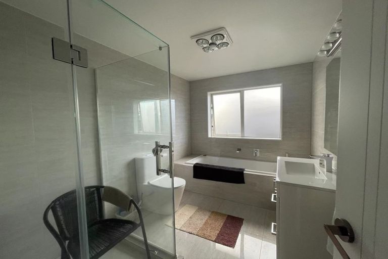 Photo of property in 7 Canoe Lane, Riverhead, 0820