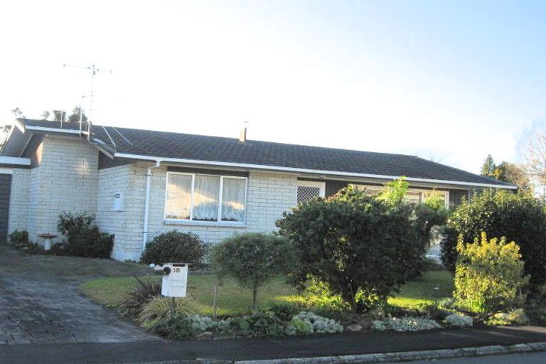 Photo of property in 3b Bellwood Place, Chartwell, Hamilton, 3210