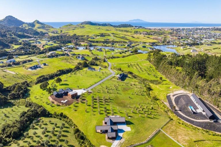 Photo of property in 159 Robert Hastie Drive, Mangawhai, 0573