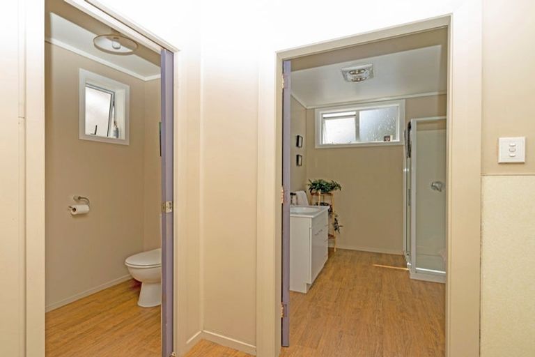 Photo of property in 133 Russell Street, Westport, 7825