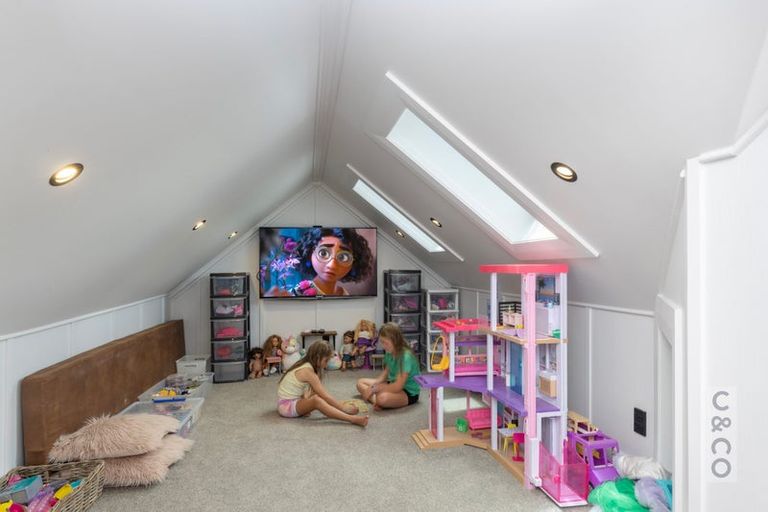 Photo of property in 855 State Highway 16, Waimauku, 0812