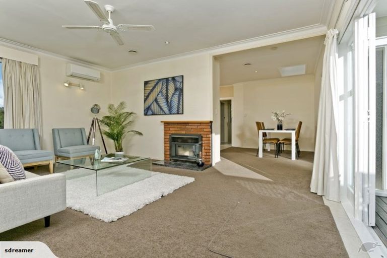 Photo of property in 55 Coronation Road, Hillcrest, Auckland, 0627