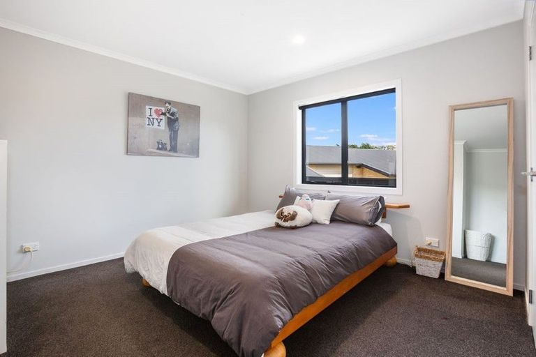 Photo of property in 12 Mo Street, Camborne, Porirua, 5026