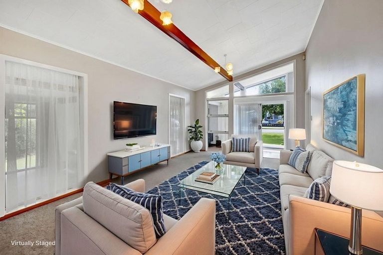 Photo of property in 5 Climie Crescent, Hawera, 4610