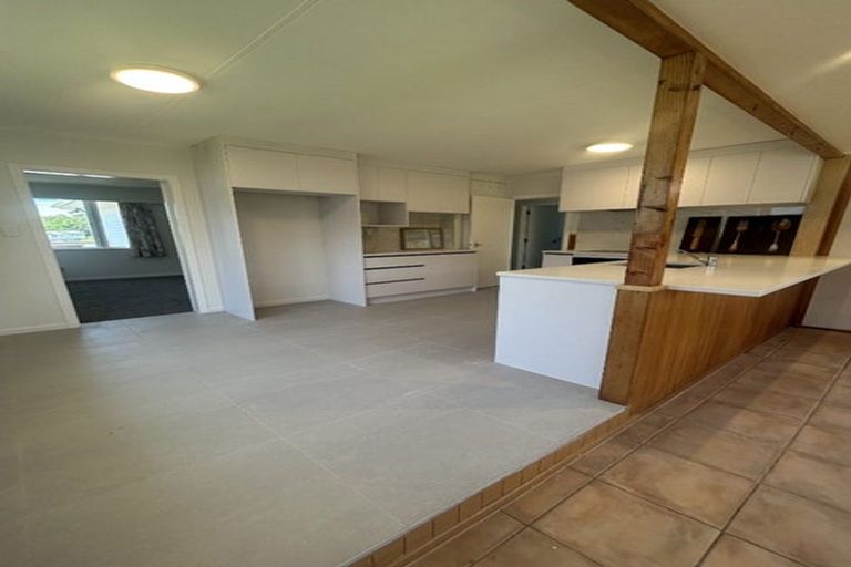 Photo of property in 71 Heaphy Street, Blockhouse Bay, Auckland, 0600