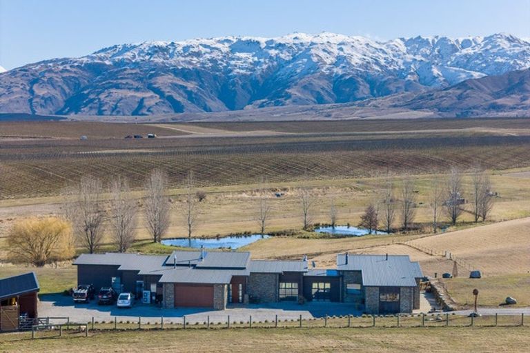 Photo of property in 309 Golden Road, Springvale, Alexandra, 9393