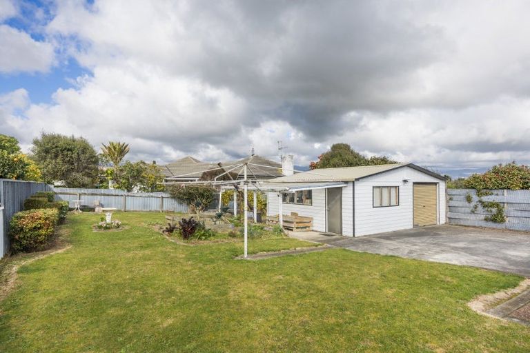 Photo of property in 196 Cambridge Street, Levin, 5510