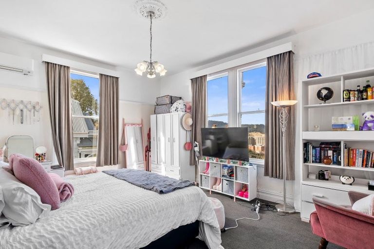 Photo of property in 2 Royal Terrace, Dunedin Central, Dunedin, 9016