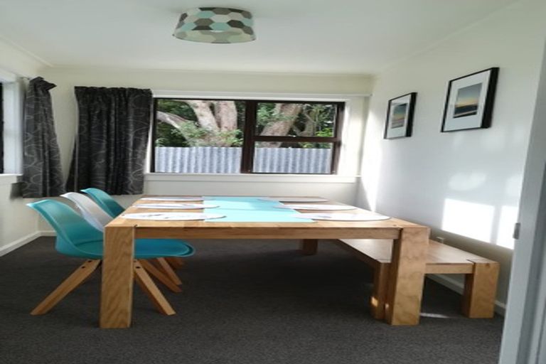 Photo of property in 74-76 Te Awe Awe Street, Hokowhitu, Palmerston North, 4410