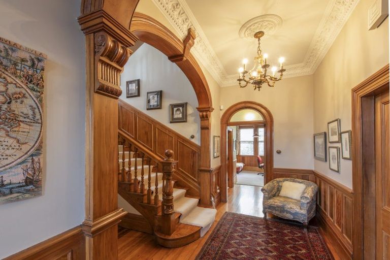 Photo of property in 26 Grant Road, Thorndon, Wellington, 6011