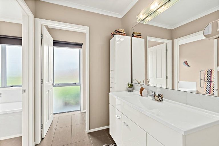 Photo of property in 105 Point Wells Road, Point Wells, Warkworth, 0986