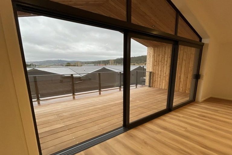 Photo of property in 22/33 Raukawa Street, Stokes Valley, Lower Hutt, 5019