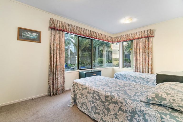 Photo of property in 9 Mariposa Crescent, Birkenhead, Auckland, 0626