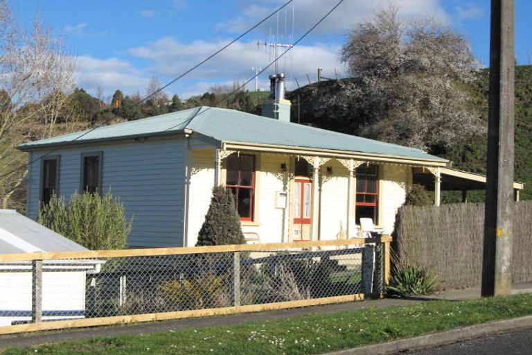 Photo of property in 6 Kakapo Place, Taihape, 4720