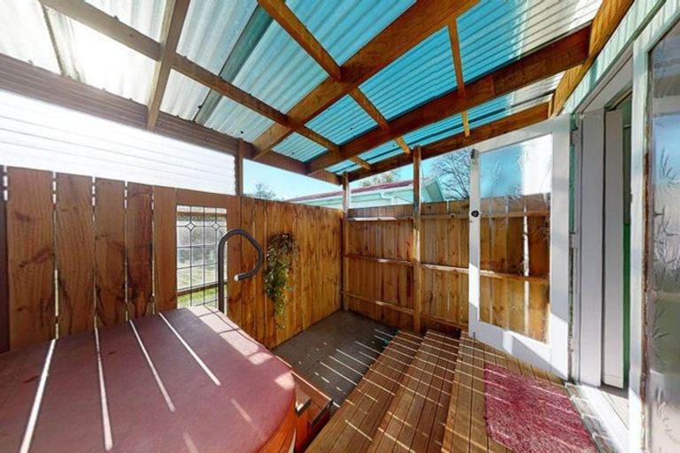 Photo of property in 14 Hunia Street, Marton, 4710