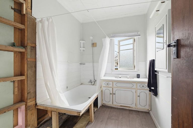 Photo of property in 5 Eric Street, Norsewood, 4974