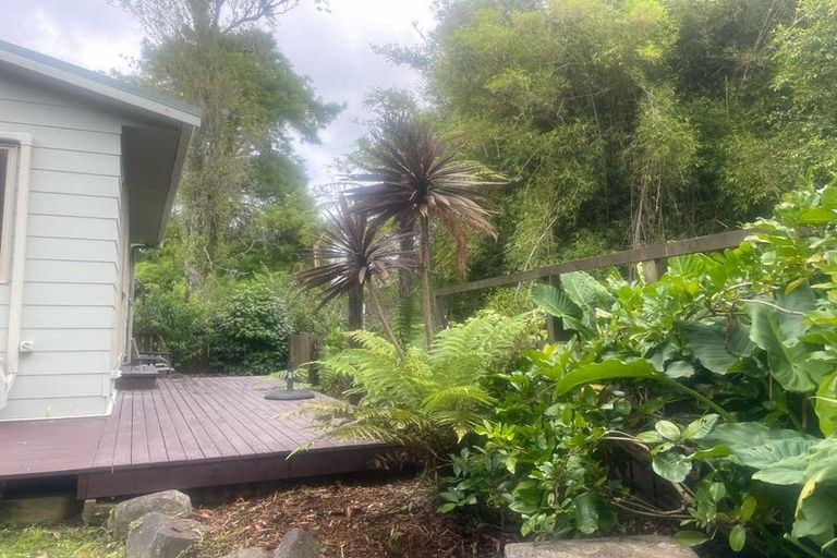 Photo of property in 10 Linwood Avenue, Forrest Hill, Auckland, 0620