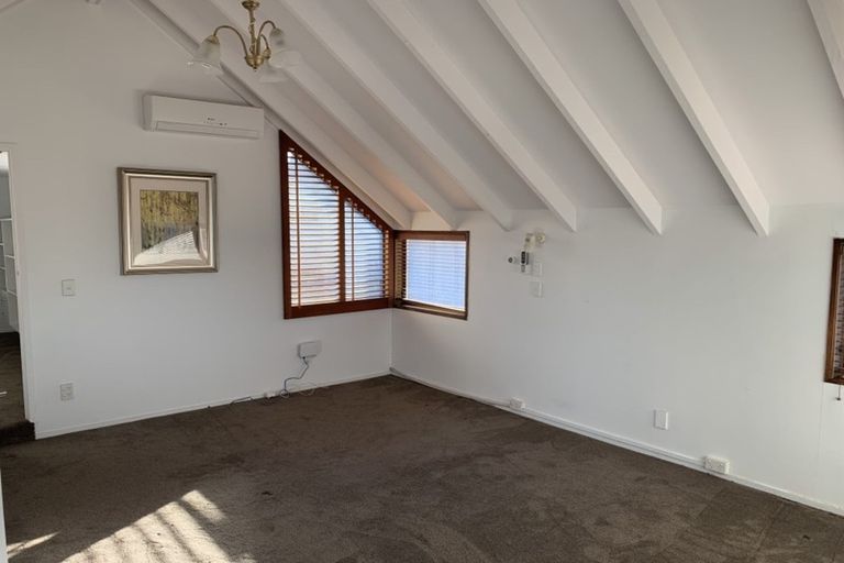 Photo of property in 6 Tuhaere Street, Orakei, Auckland, 1071