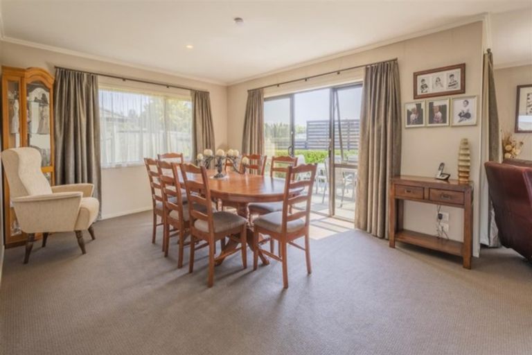 Photo of property in 1 Carroll Place, Owhata, Rotorua, 3010