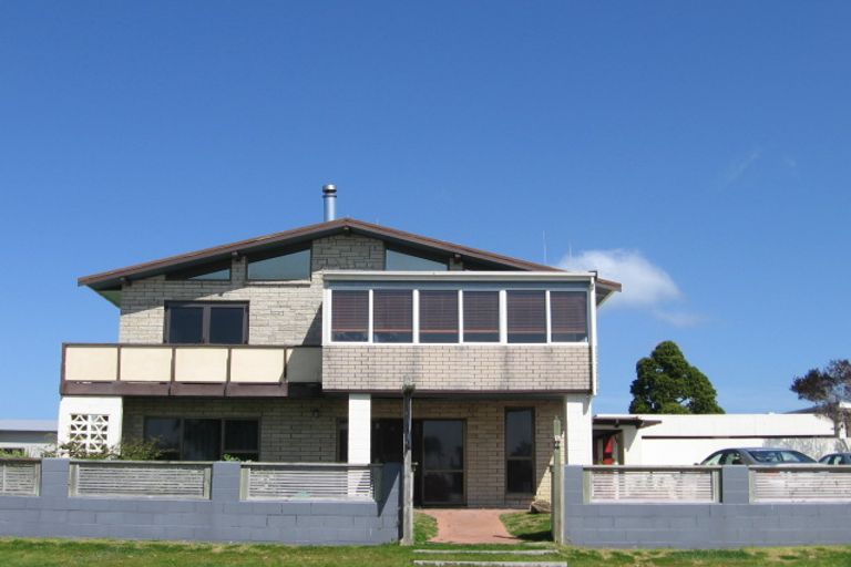 Photo of property in 1132a Papamoa Beach Road, Papamoa Beach, Papamoa, 3118