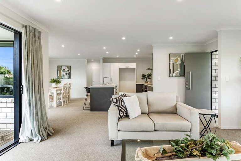 Photo of property in 110 Kupe Drive, Whitianga, 3510