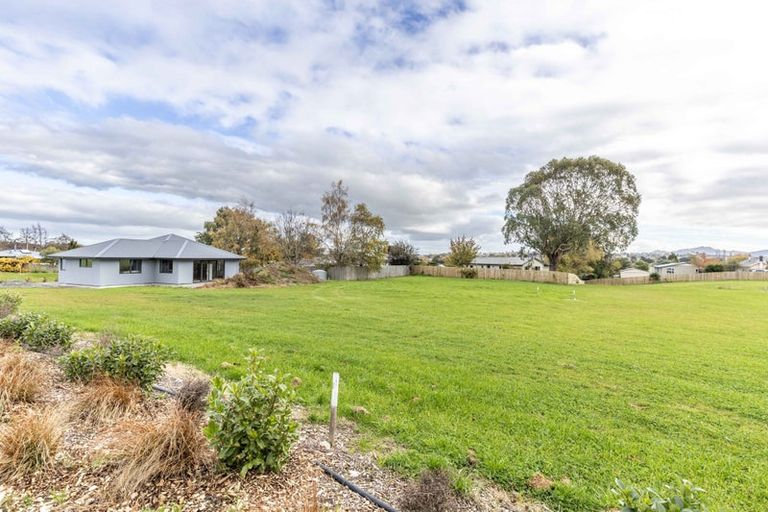Photo of property in 7 Kahikatea Drive, East Gore, 9710