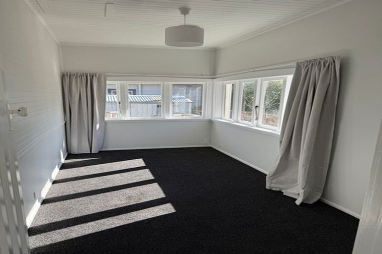 Photo of property in 526 Adelaide Road, Berhampore, Wellington, 6023