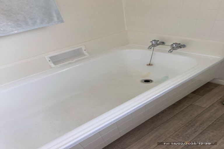 Photo of property in 4 Carlisle Street, Waimate, 7924