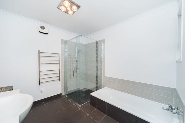 Photo of property in 25 Terry Crescent, Milson, Palmerston North, 4414