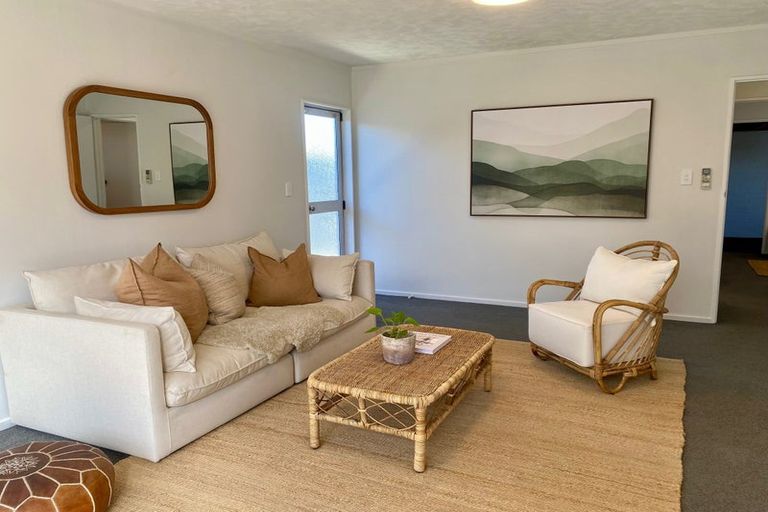 Photo of property in 3/411a Gloucester Street, Taradale, Napier, 4112