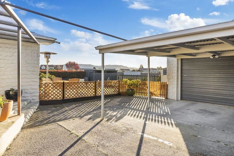 Photo of property in 13 Walnut Place, Mosgiel, 9024