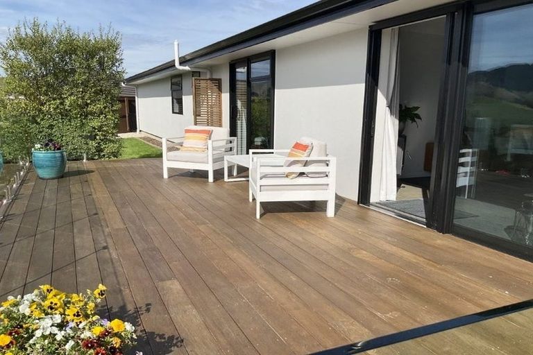 Photo of property in 43 Katania Heights, Brightwater, 7022