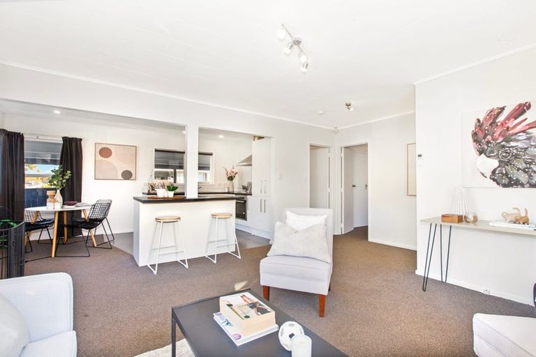 Photo of property in 253 Wellington Road, Wainuiomata, Lower Hutt, 5014