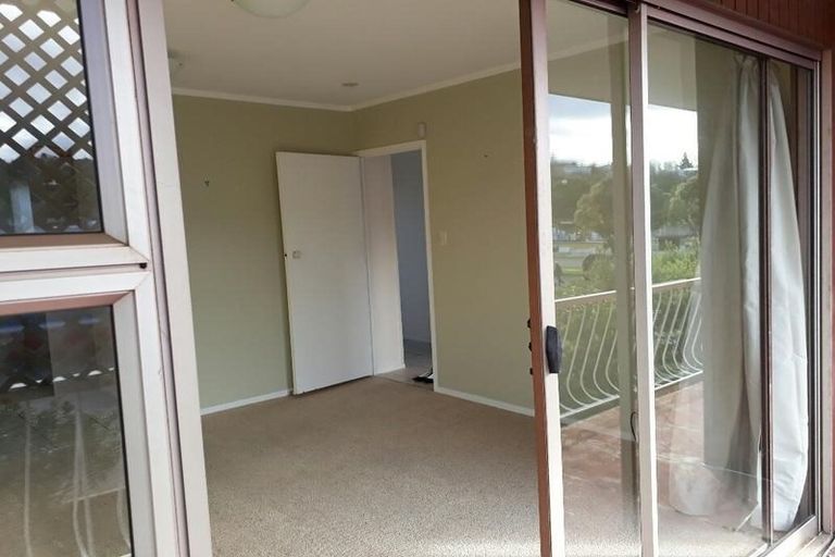 Photo of property in 10/773 Beach Road, Browns Bay, Auckland, 0630