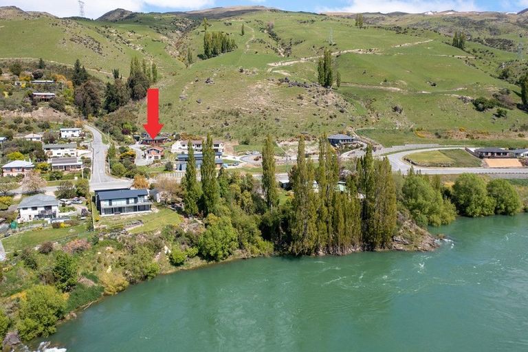 Photo of property in 1 Edinburgh Street, Roxburgh, 9500