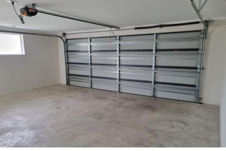 Photo of property in 8 Matuku Place, Mangawhai, 0505