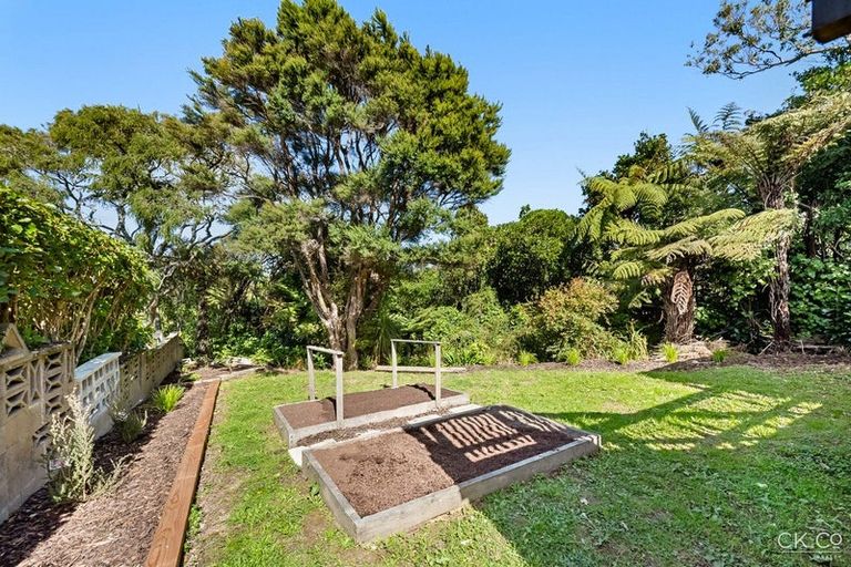 Photo of property in 37 Belmont Terrace, Belmont, Lower Hutt, 5010