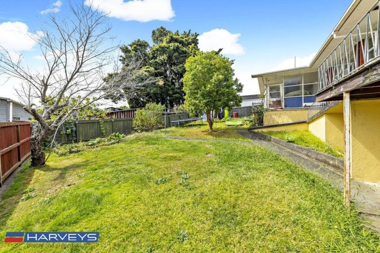 Photo of property in 4 Butterworth Avenue, Opaheke, Papakura, 2113