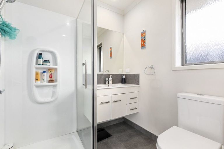 Photo of property in 20 Rainey Crescent, Papamoa Beach, Papamoa, 3118