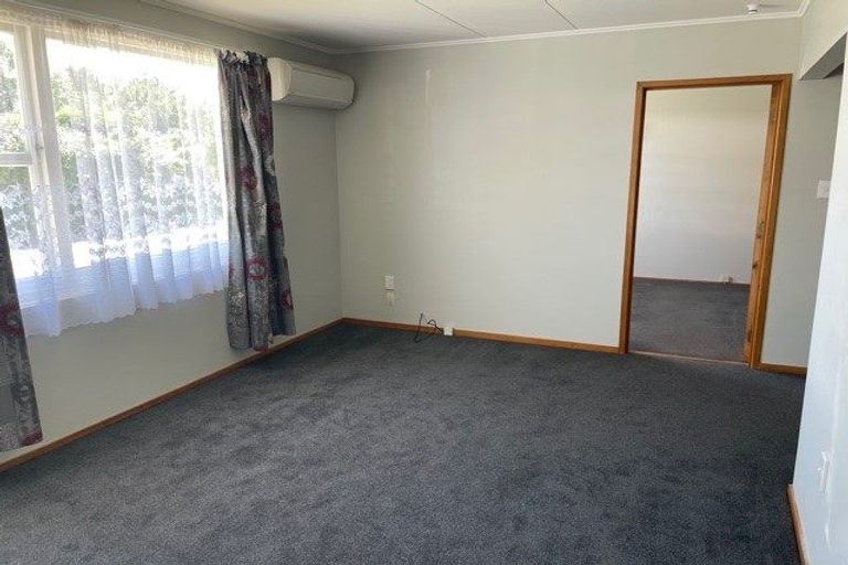 Photo of property in 1-6/74 Hokonui Drive, Gore, 9710