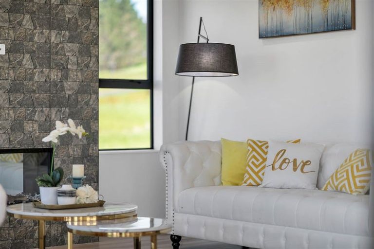 Photo of property in 80 Koromeke Street, Flat Bush, Auckland, 2019