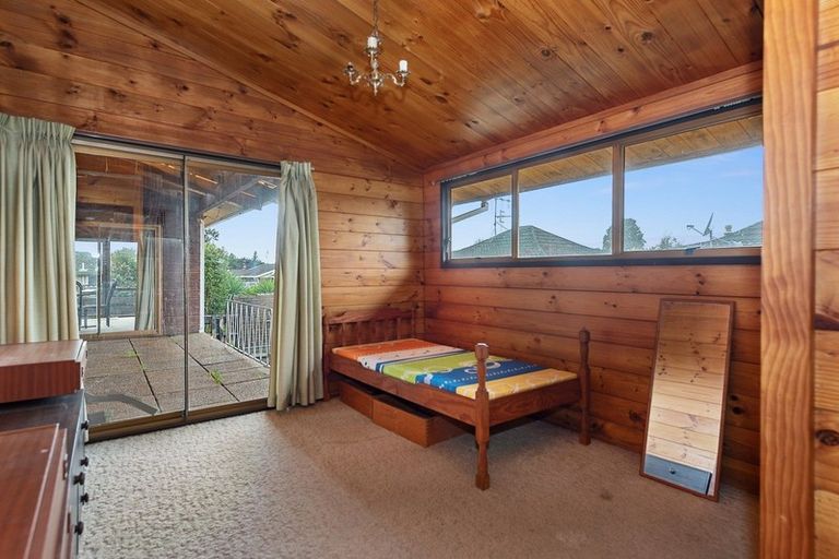 Photo of property in 22 Morrow Avenue, St Andrews, Hamilton, 3200