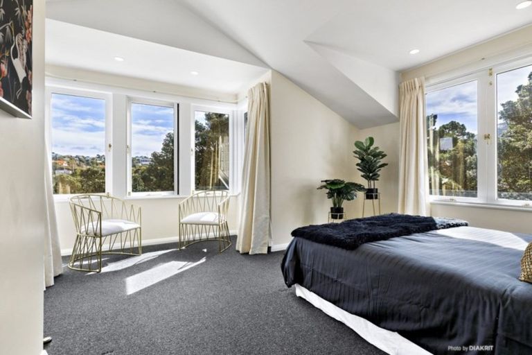 Photo of property in 18 North Terrace, Kelburn, Wellington, 6012