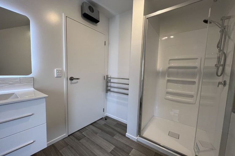 Photo of property in 5/75 Barbour Street, Waltham, Christchurch, 8011